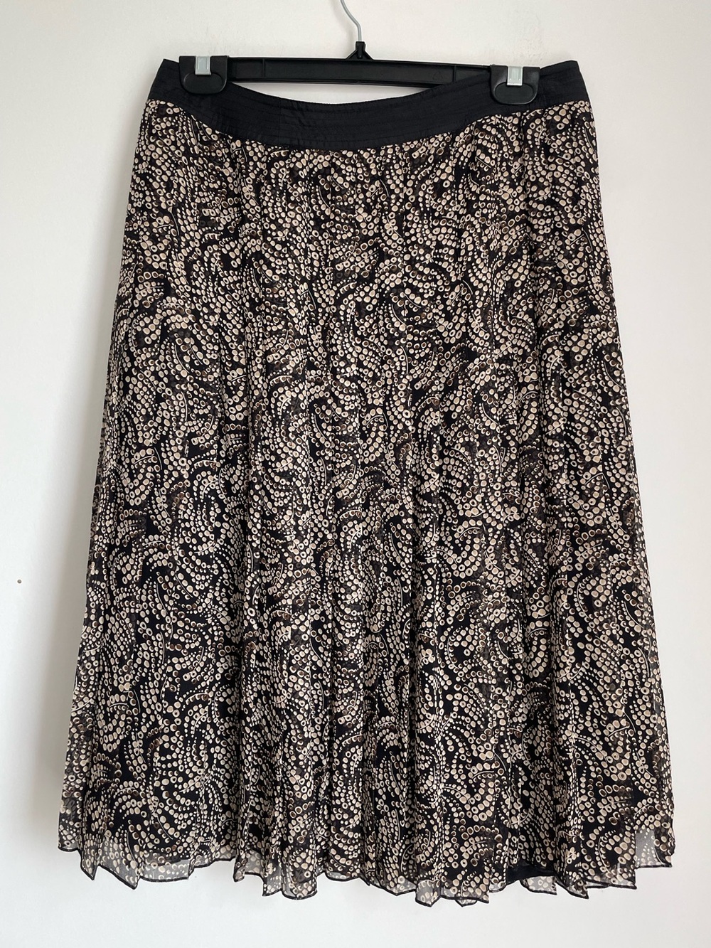 Vintage 9 West Woman Tan/Black Patterned 100% Silk Skirt Sz 20W/20X Witchy Goth